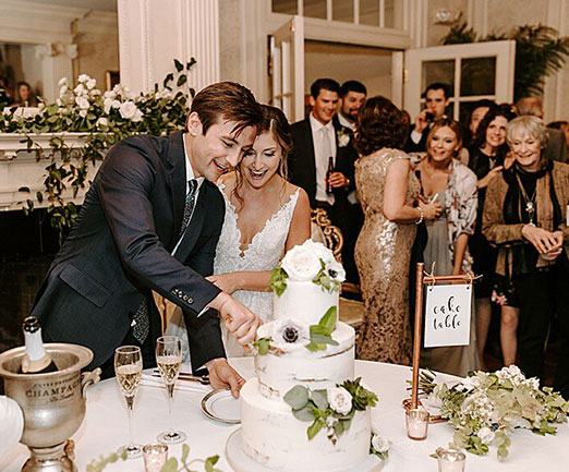 Indoor and Outdoor Wedding Venue_3